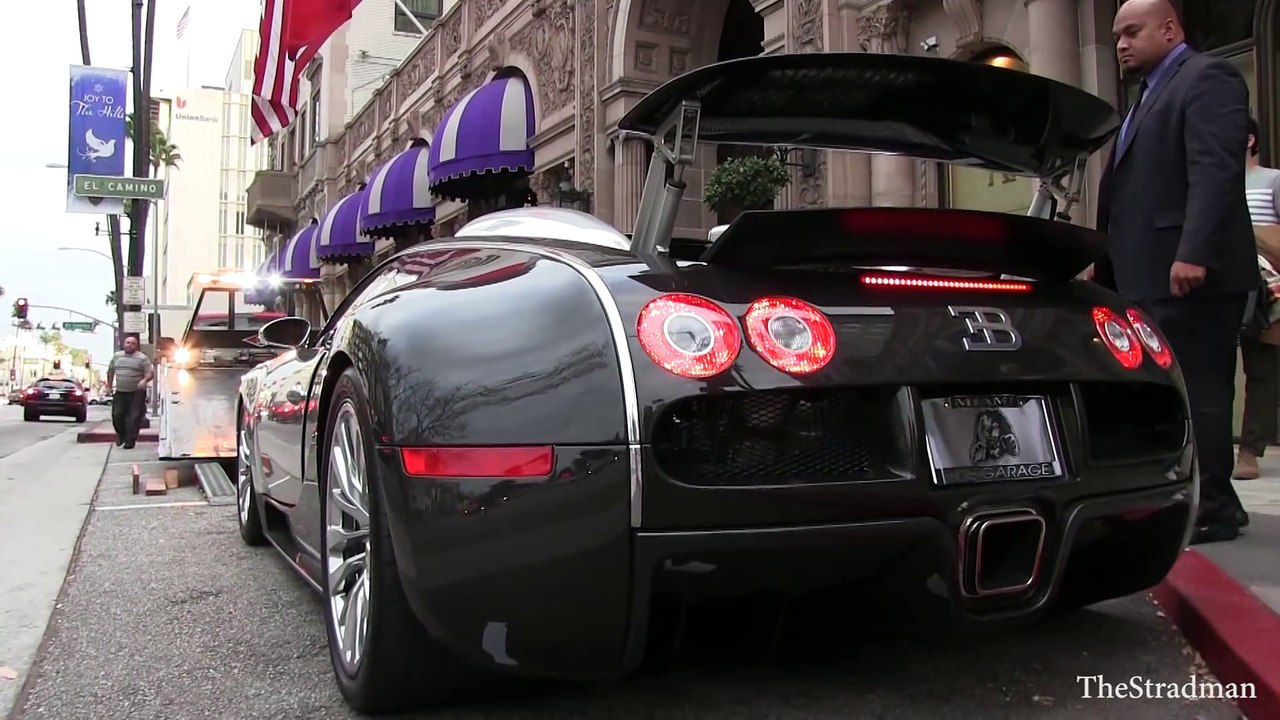 $1.5 Million near crash! Chrome Carbon Fiber Bugatti Veyron supercar almost falls off flatbed!