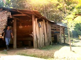 Tres indígenas salen de Punta Burica para cumplir el sueño de convertirse en profesores