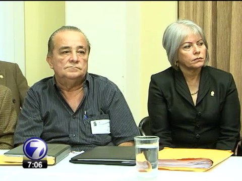 Productores de banano y piña señalan importancia de ampliar ruta 32