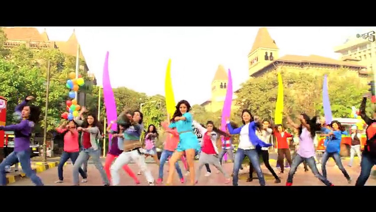 Mashup - Jayantabhai Ki Luv Story _ Vivek Oberoi & Neha (Atif Aslam and Shreya Ghoshal)