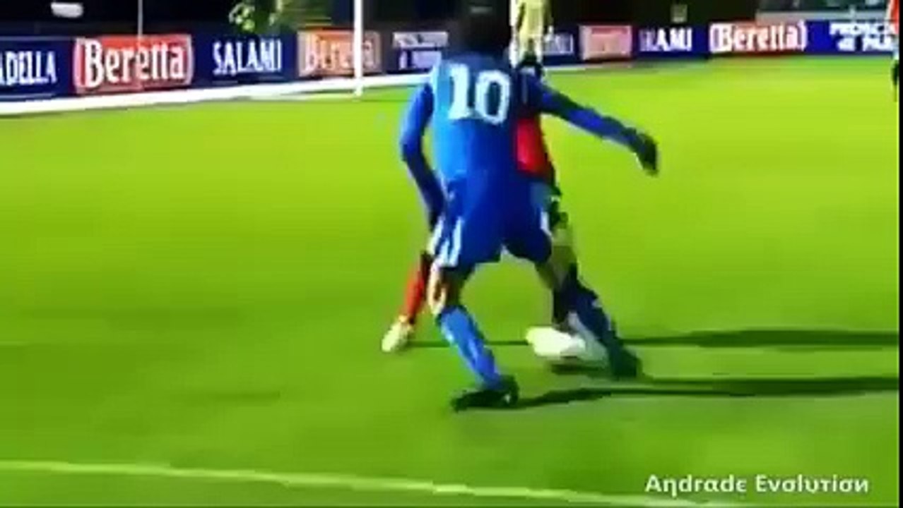 beautiful moves of douges by world class players.