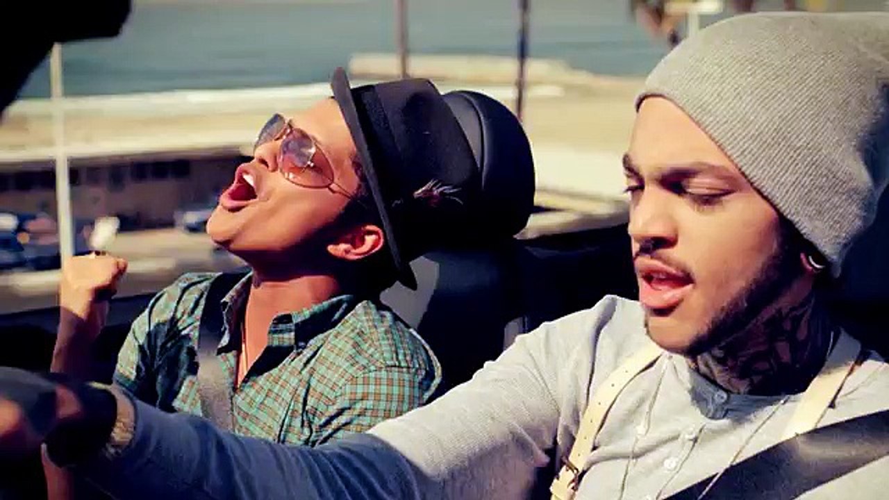 Travie McCoy Billionaire ft. Bruno Mars