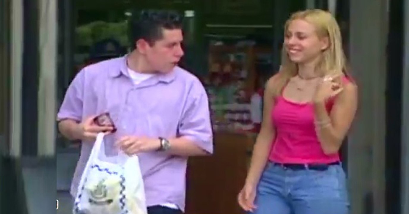 Popoya Elleme Hastası Kadın!