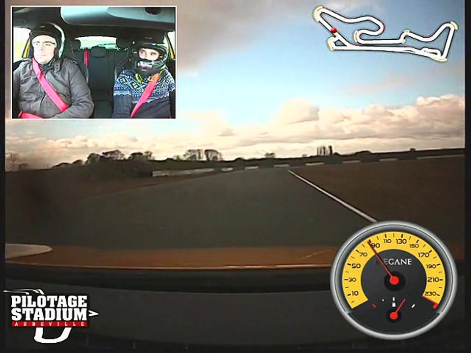 Votre video de stage de pilotage B057210315PSTA0029