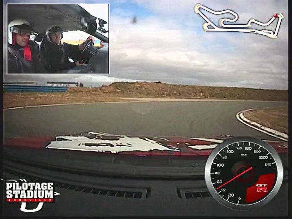 Votre video de stage de pilotage B057210315PSTA0032
