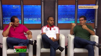 Alecsandro comenta gol em falha de Martín Silva