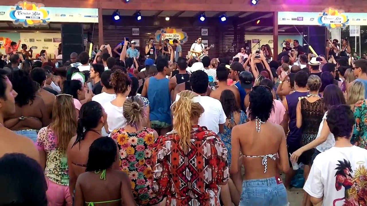 Jamz - Rude ao vivo em Ipanema