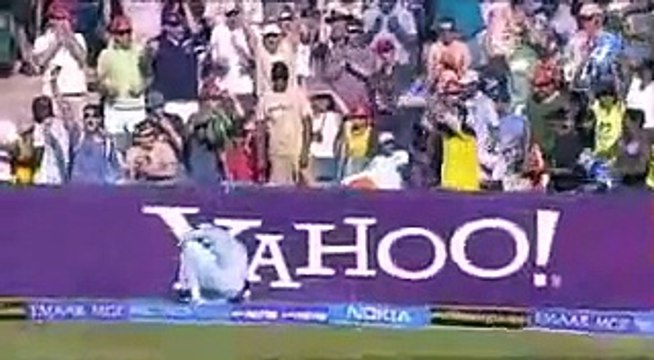 Imran Nazir thrashes India's Sreesanth