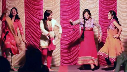 Dilhi Wali GirlFriend - Desi Local Girls Dance On Wedding
