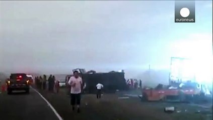 عشرات القتلى والجرحى في حادث سير ببيرو