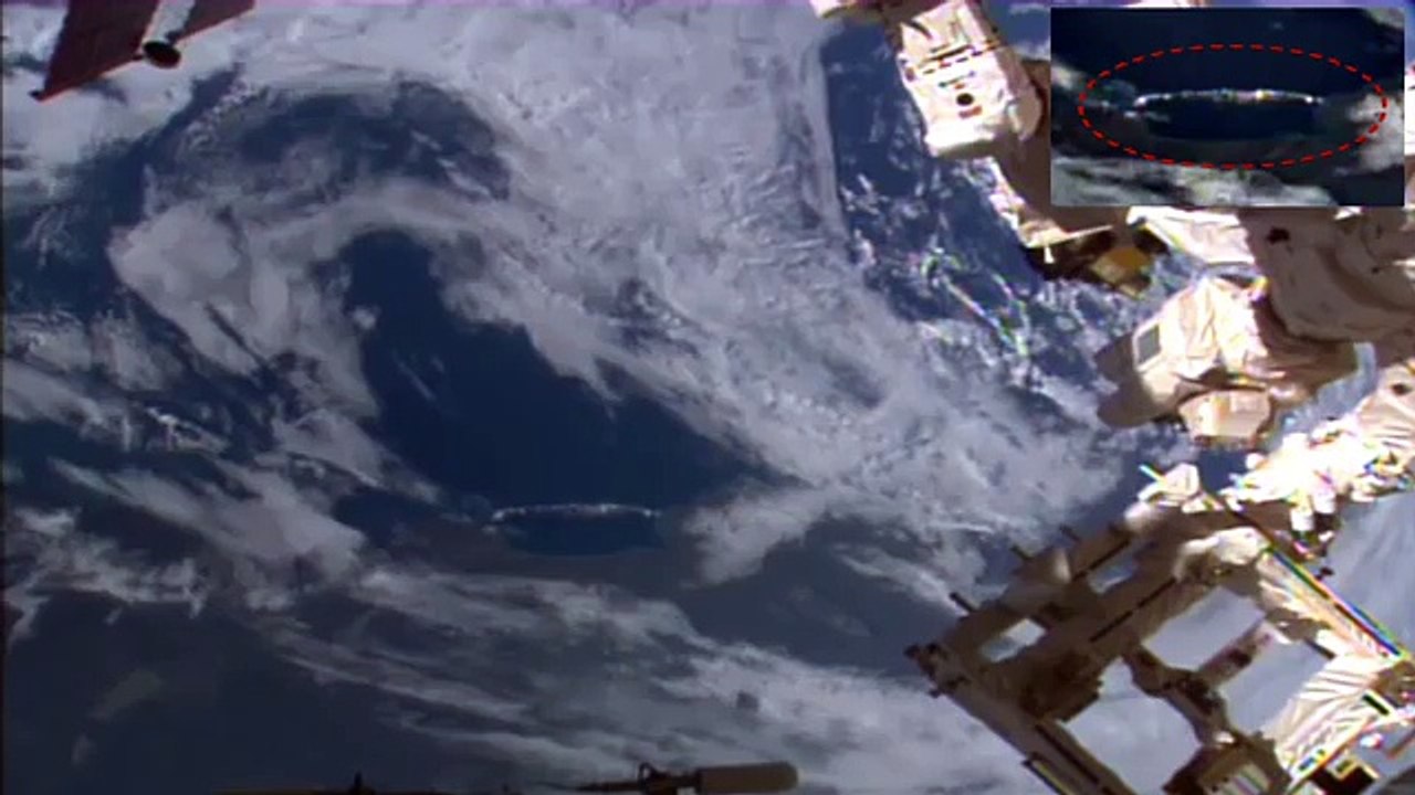 UFO? Space Station,  18.03.2015