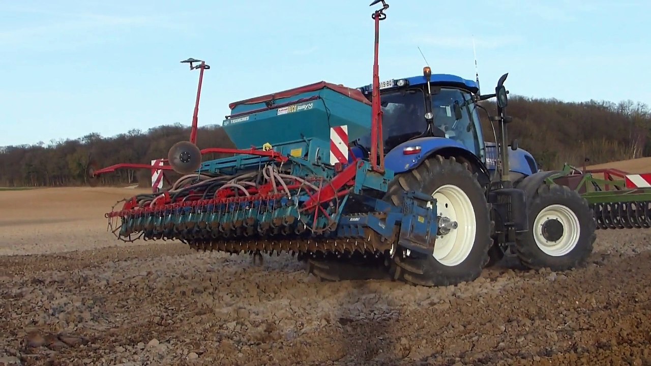 NH T7 250 semis pois 2015 Sulky Tramelines SPI