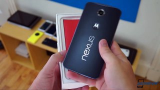 Google Nexus 6 Unboxing: Cutting Loose the Colossus