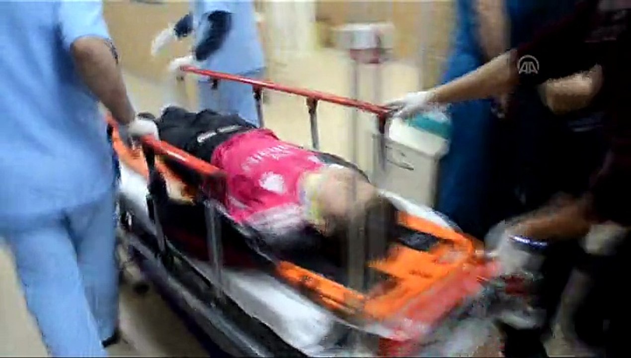Öğrenci servisi ile kamyonet çarpıştı 14 yaralı - KARAMAN