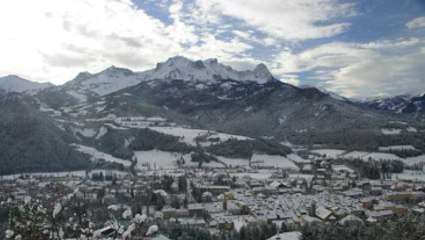 Fransa'da Yolcu Uçağı Düştü: İçinde Türk Yolcular da Vardı
