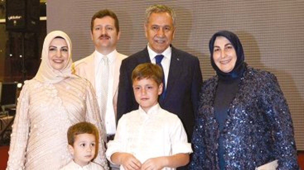 Arınç'ın Damadı Konuştu: Paralelden Kastın Buysa Evet Paraleliz