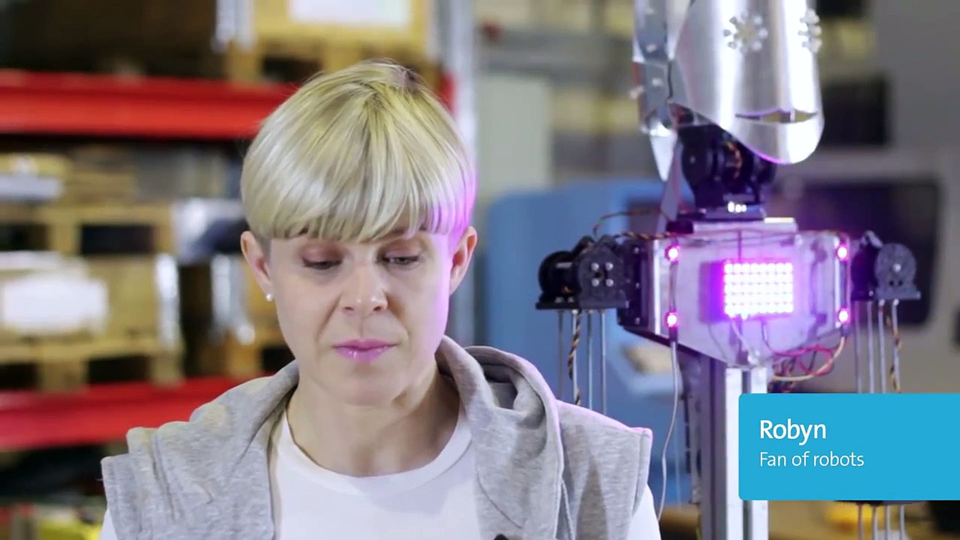 The Robot Project - Robyn rencontre sa version robot - Vidéo Dailymotion