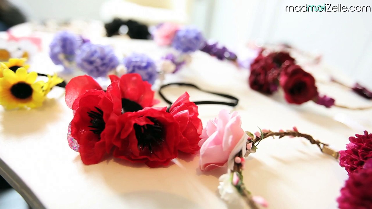 Les fondatrices des Nanas et leurs couronnes de fleurs — Interview