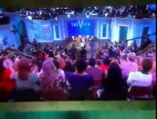 Gloria Estefan Co-Host on The View 2009