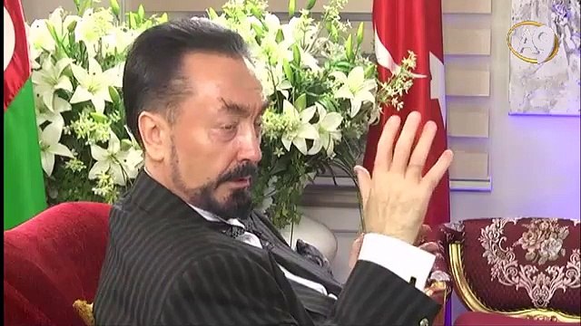 Adnan Oktar, Yıllardır söylediğim Katolikler ve Ortadokslar deccale karşı ittifak için birleşecek sözüm gerçekleşiyor.