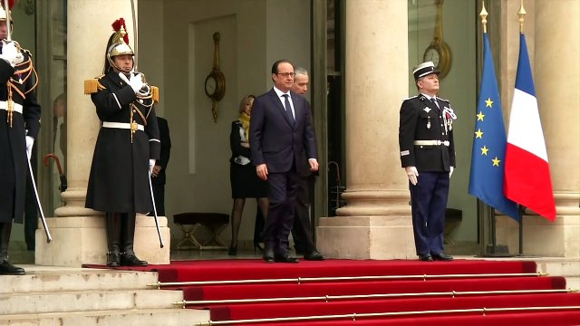 Spain's King Felipe VI cuts short French trip after crash