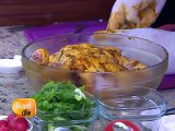 Receta: Pollo asado con ensalada de pepino y rábano