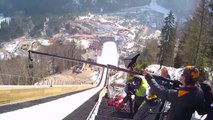 Le saut à ski de Jurij Tepes en POV