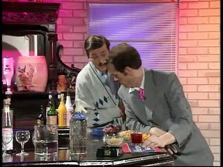 A Bit Of Fry & Laurie. Series 4 Episode 3