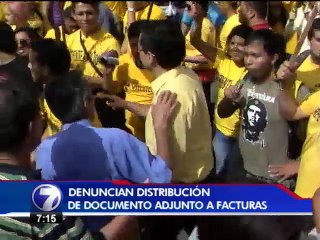 José María Villalta acusa a una empresa de cosméticos de promover una campaña en su contra