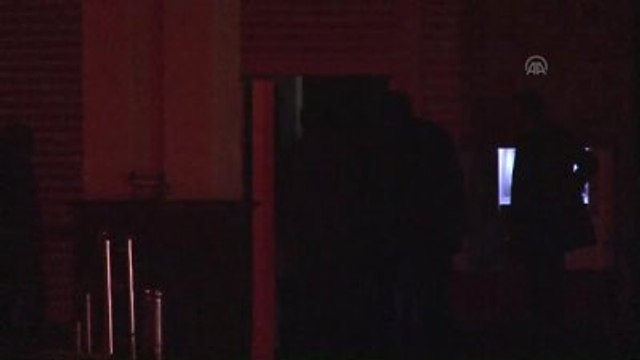 Banka Çalışanlarını Rehin Alan Kişi Teslim Oldu