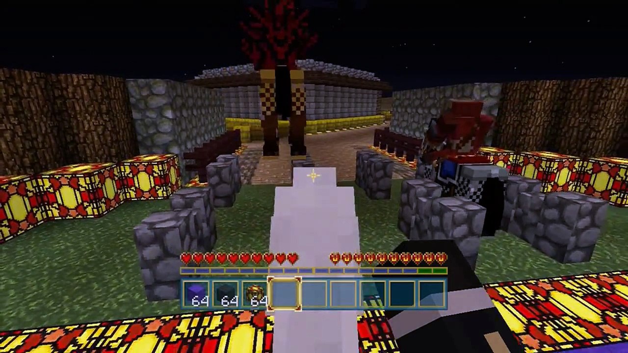Minecraft MINI-GAMES (HORSE BACK RACE)