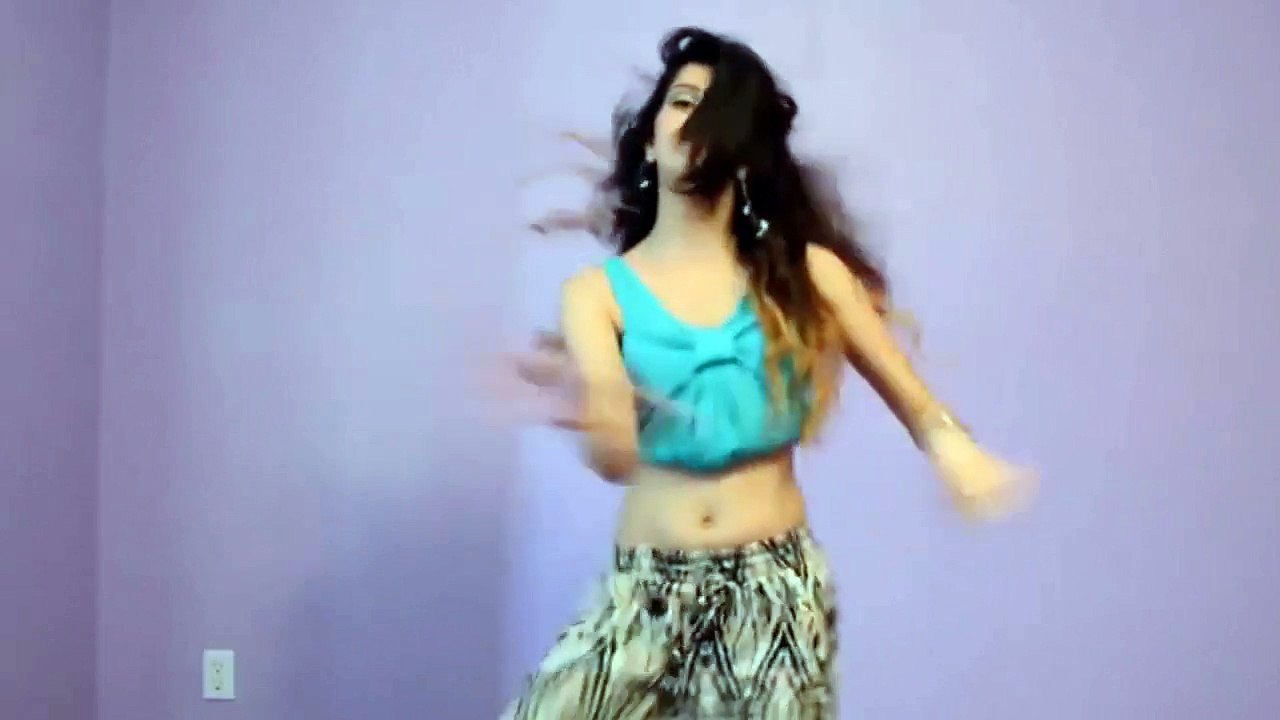 Desi Girl Dance - Baby Doll Men Sone Di