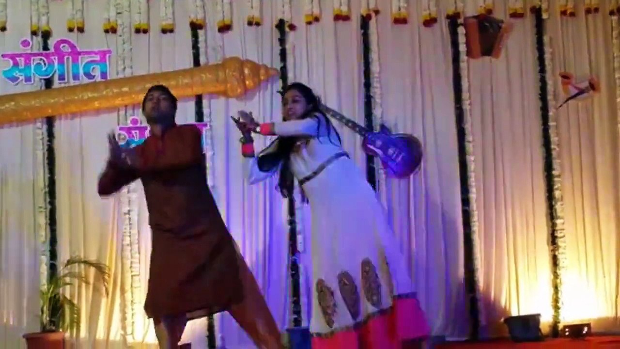 Mere Hath Men Tera Hath Ho - Romantic Dance Performance