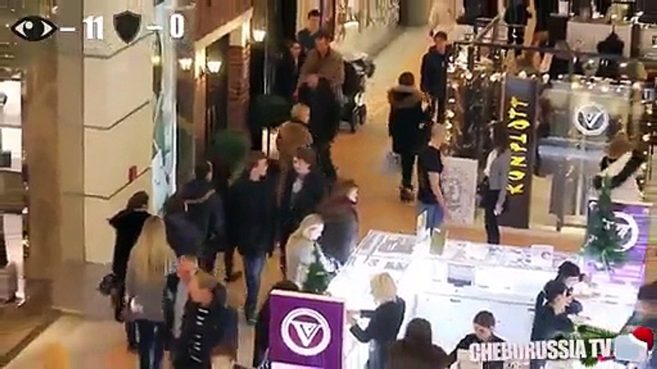 Girls with hijab and without hijab - [FullTimeDhamaal]