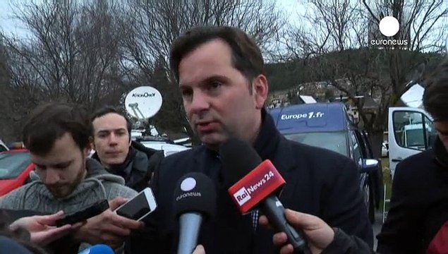 Volo Germanwings, riprese le operazioni di ricerca dei resti. Individuati decine di corpi