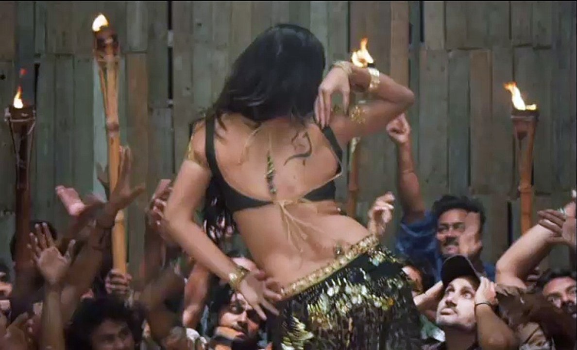 Billi - Na Maloom Afraad Movie Song Featuring Fahad Mustafa_ Urwa Hocane and Javed