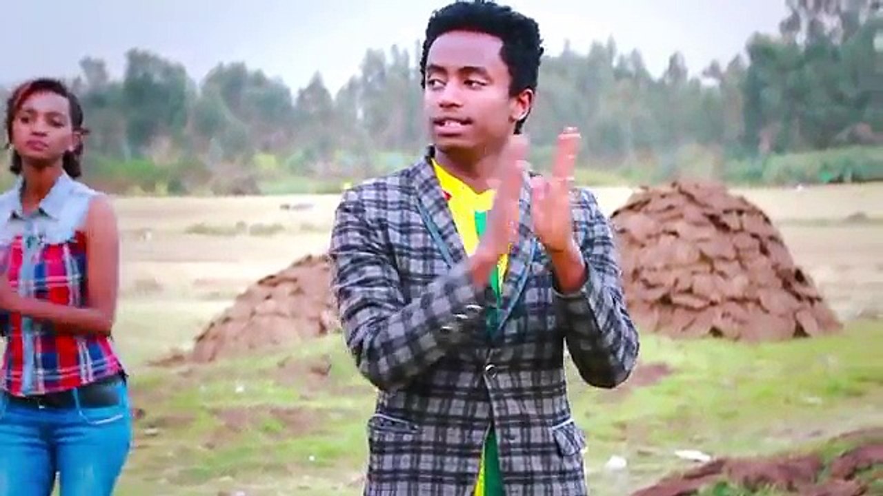 Meleket Ayitenal-Ethiopian gospel singers together