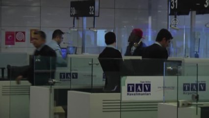 Emenike Türkiye'ye Döndü