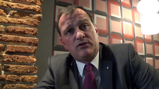Louis Aliot Front National:les élections départementales, régionales...interview par Nicolas Caudeville