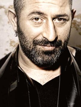 Cem Yılmaz, Magazin Basını Adına Kadınlardan Özür Diledi