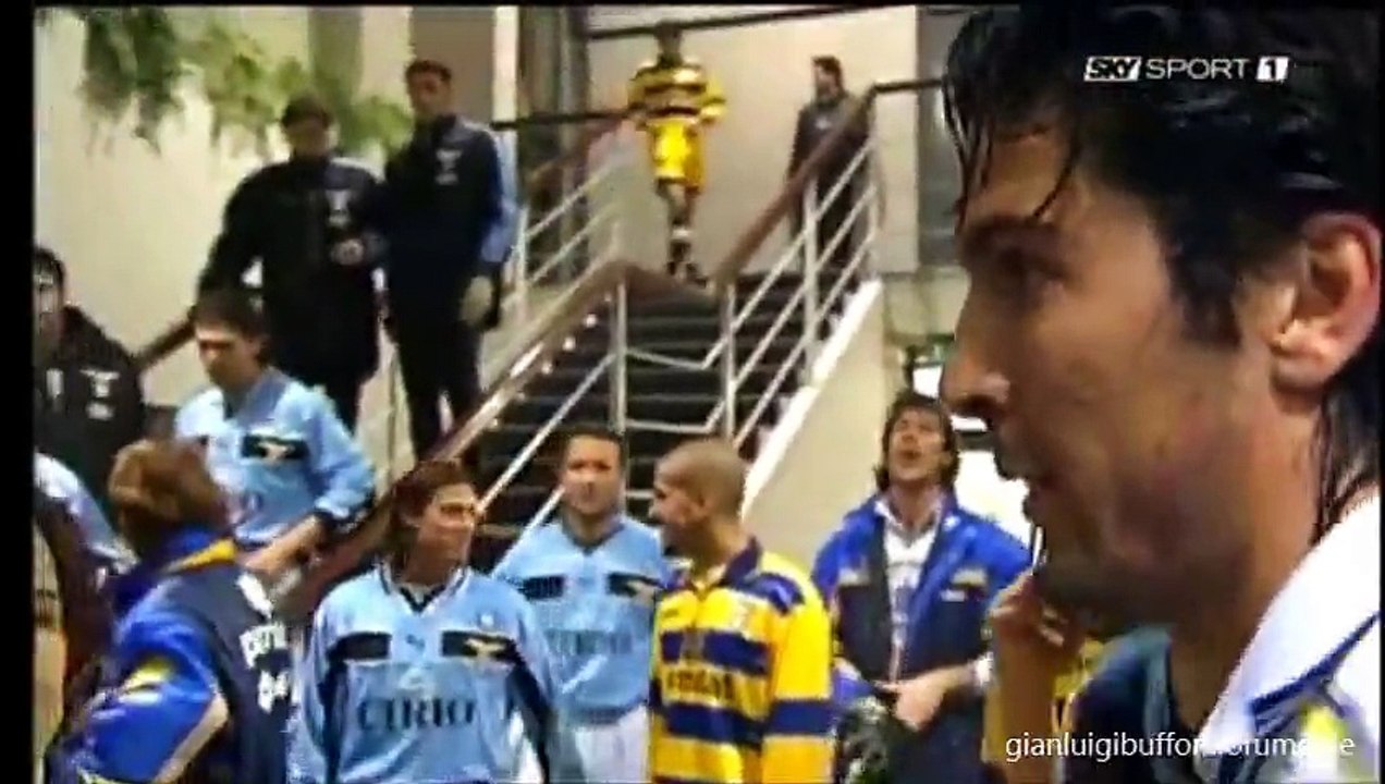 Gianluigi Buffon International, 10'000 Likes on Facebook