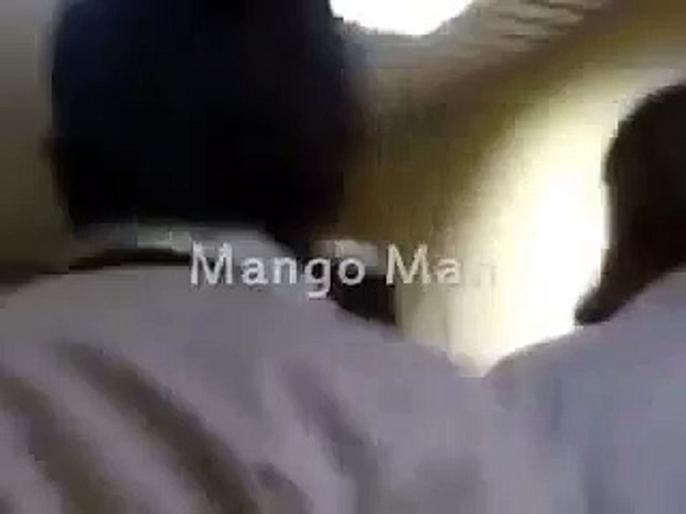 Sharmila Farooqi Fight at Airport