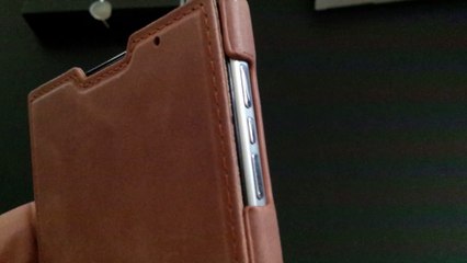 Test de l'étui de smartphone Stilgut pour BlackBerry PassPort