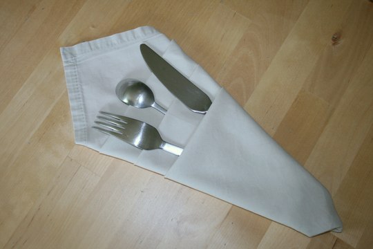 Origami - Serviette porte-couverts