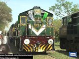 Dunya News - Railway authorities fool Saad Rafique by painting old boggies as new