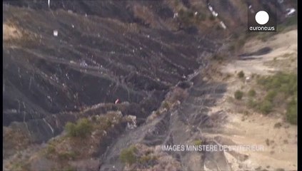 Взрыва в воздухе самолета А320 не было