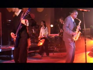 Maceo - Pass The Peas live