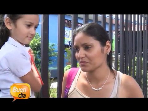 Enseñe a sus hijos a tender la cama de la manera adecuada