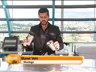 Prepare un delicioso coctel con cas, whisky y frutos secos