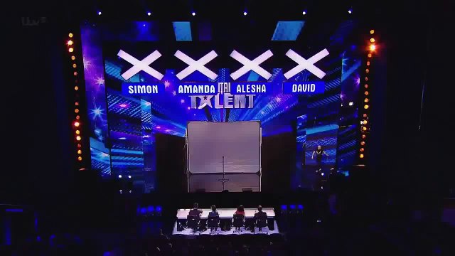 Attraction Shadow Theatre Dancers [HD] Britains got talent 2015 (auditions)